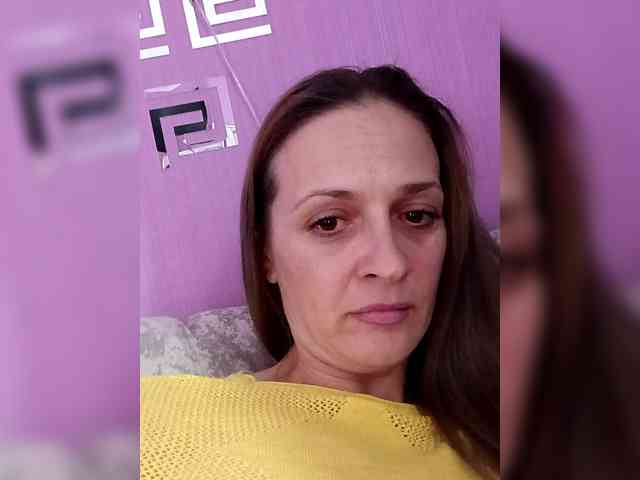 HelgaValkiriya webcam