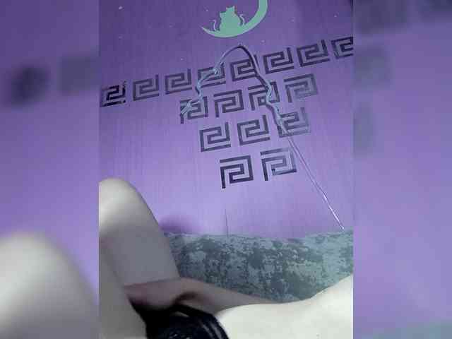 HelgaValkiriya webcam