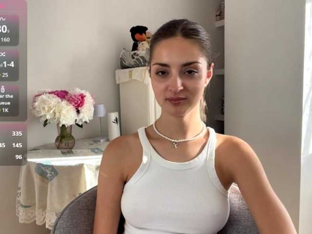 EraMinges live cam on BongaCams