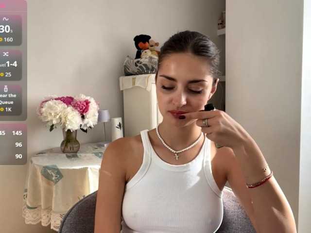 EraMinges live cam on BongaCams