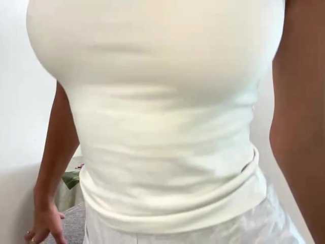 EraMinges live cam on BongaCams