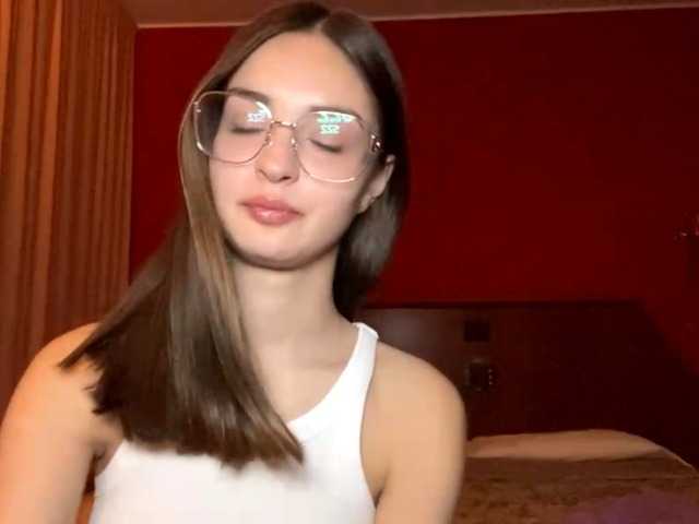 EraMinges's BongaCams show and profile