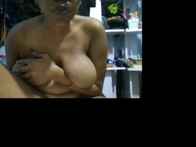 exoticsexxyboobs