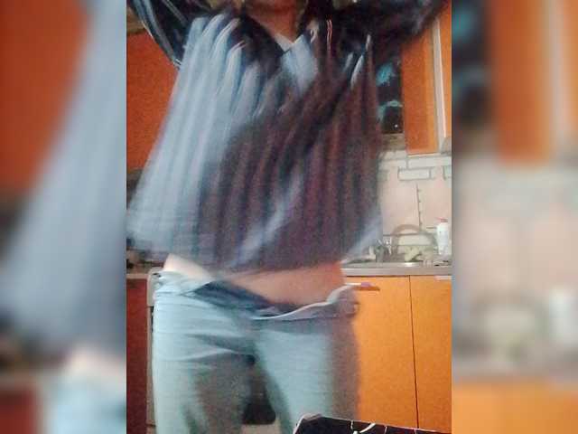 Naty10 live cam on BongaCams