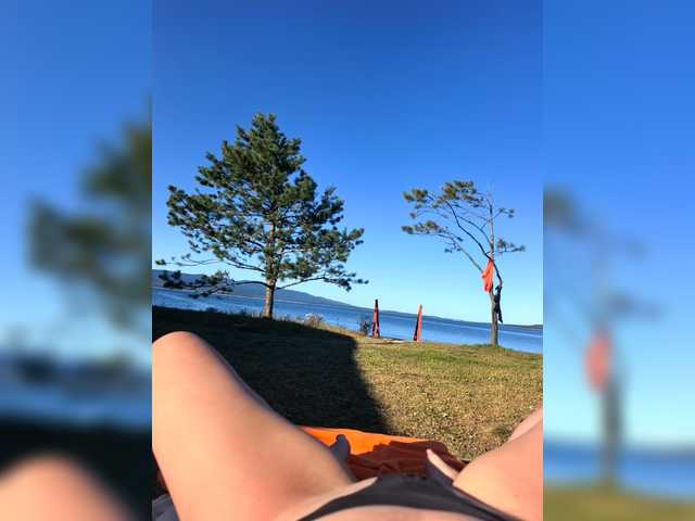 KrasivieNojki live cam