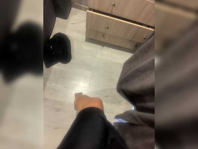 go to chat with KrasivieNojki