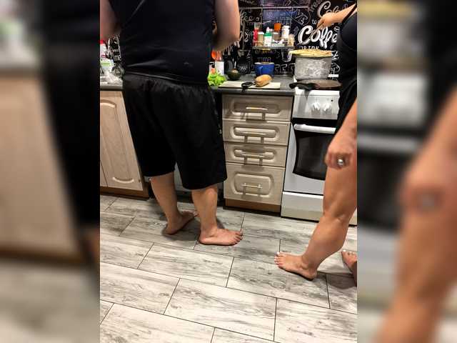 Live трансляция KrasivieNojki - Runet.cam