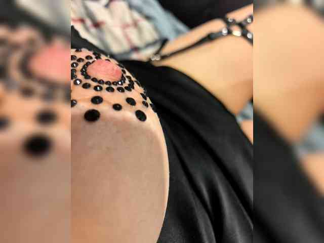 Модель: KrasivieNojki