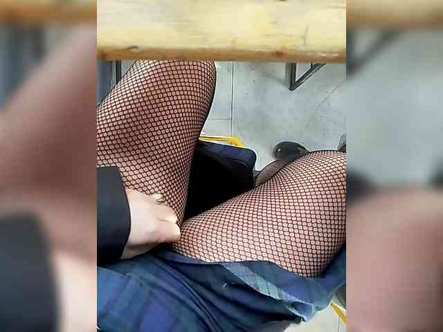 Model: KrasivieNojki