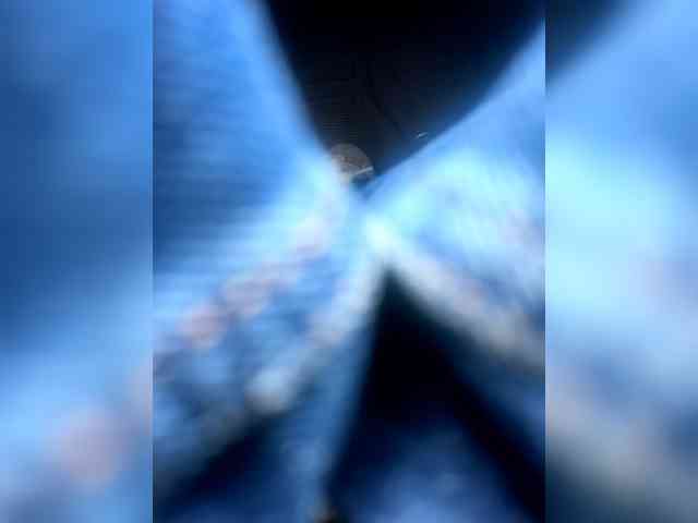 KrasivieNojki webcam