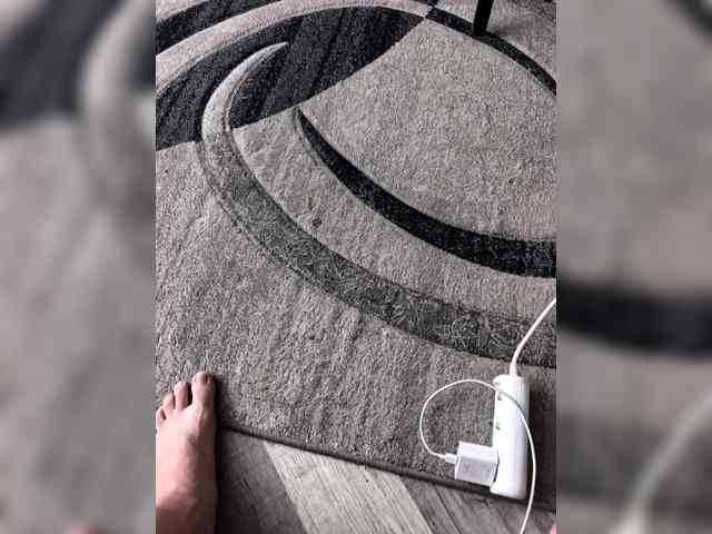 KrasivieNojki webcam