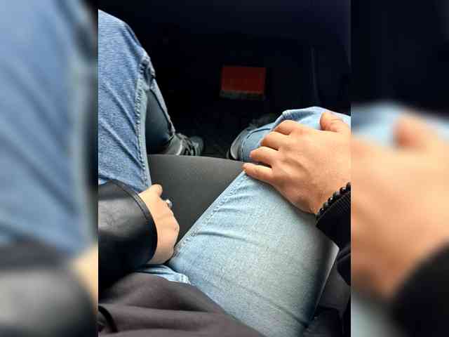 KrasivieNojki webcam