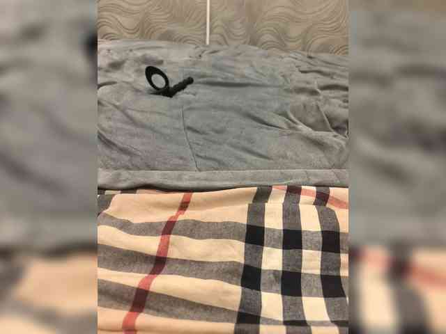 KrasivieNojki webcam