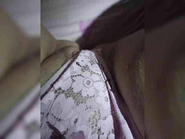 VeronicaHotts webcam