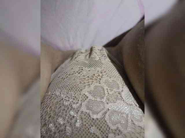 VeronicaHotts webcam
