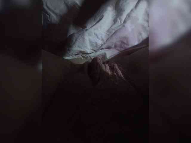 VeronicaHotts webcam