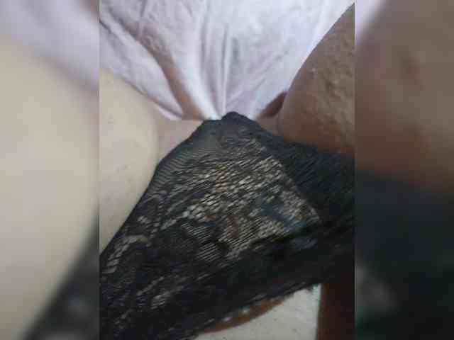 VeronicaHotts webcam