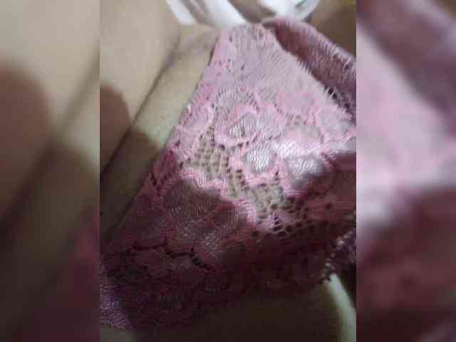 VeronicaHotts webcam