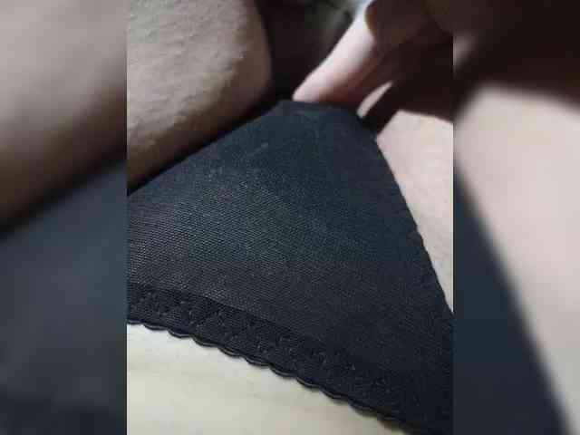 VeronicaHotts webcam