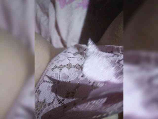 VeronicaHotts webcam