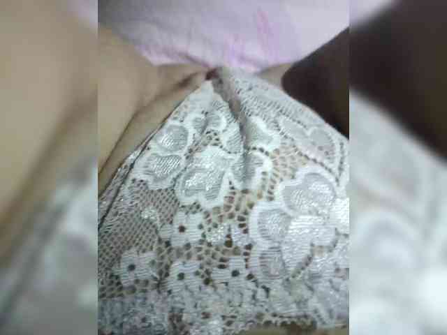 VeronicaHotts webcam