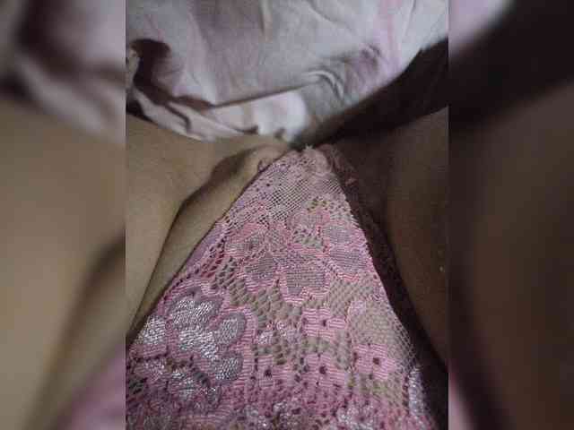 VeronicaHotts webcam