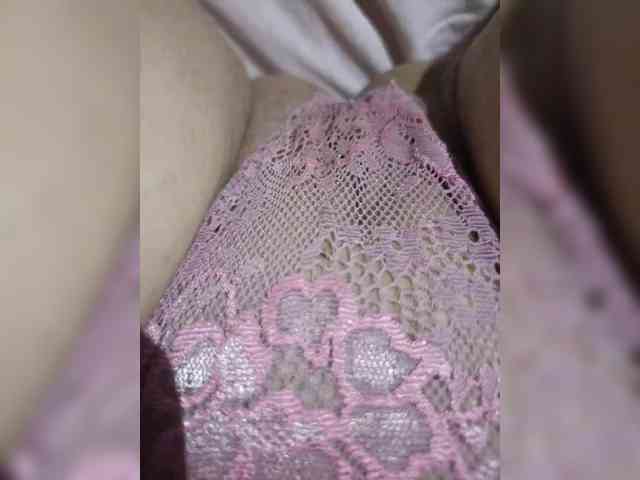 VeronicaHotts webcam