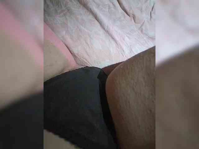 VeronicaHotts webcam