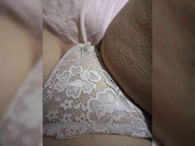 VeronicaHotts webcam