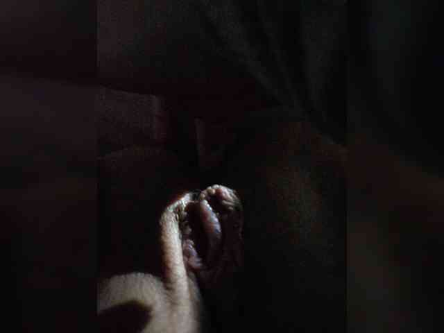 VeronicaHotts webcam