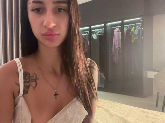 livealexa's BongaCams show and profile