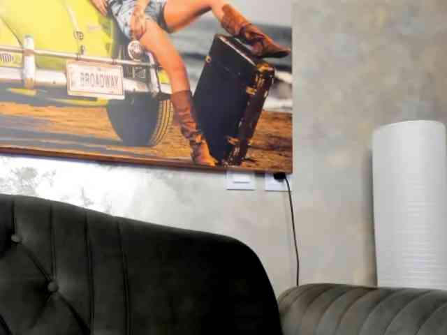 SiennaShine webcam