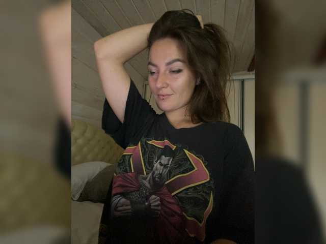 Molly69x Live Cam on BongaCams