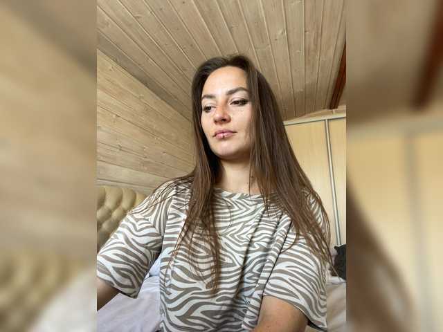 Molly69x live webcam show