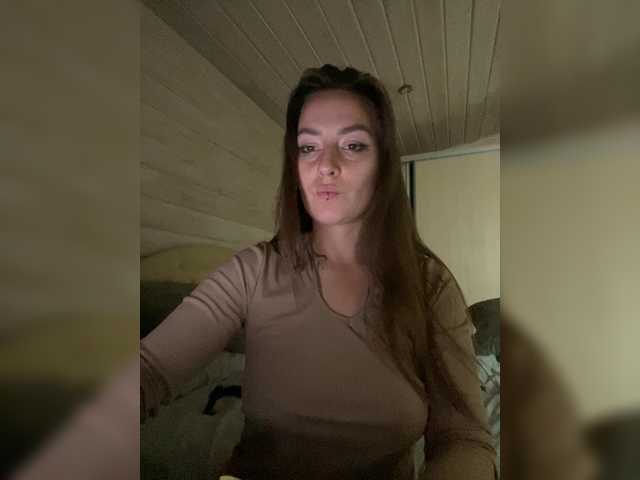 Molly69x live webcam show