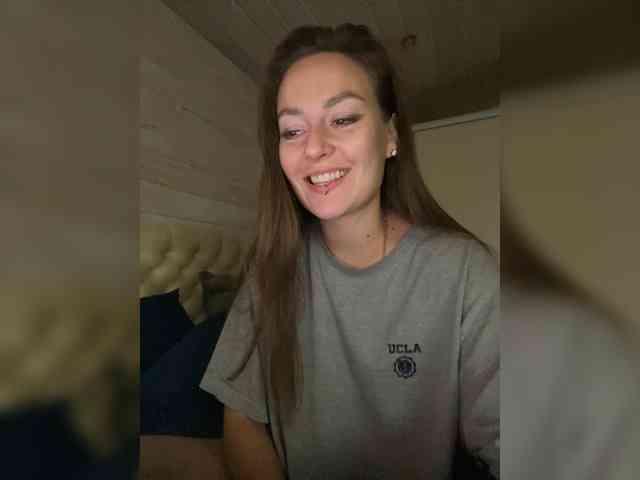 Molly69x webcam