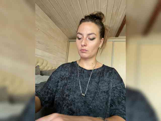 molly69x's live room