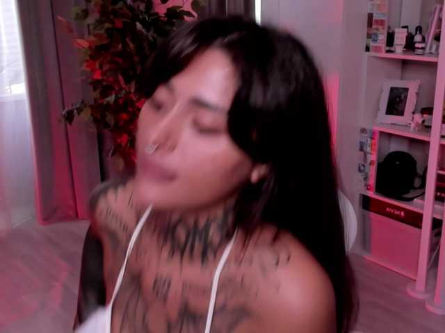 DarkFlame223 live webcam show