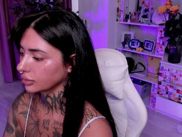 DarkFlame223 live cam on BongaCams