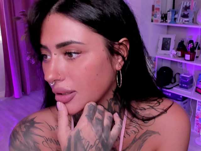 DarkFlame223 live cam on BongaCams