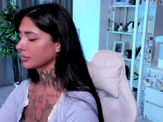 DarkFlame223 live cam on BongaCams