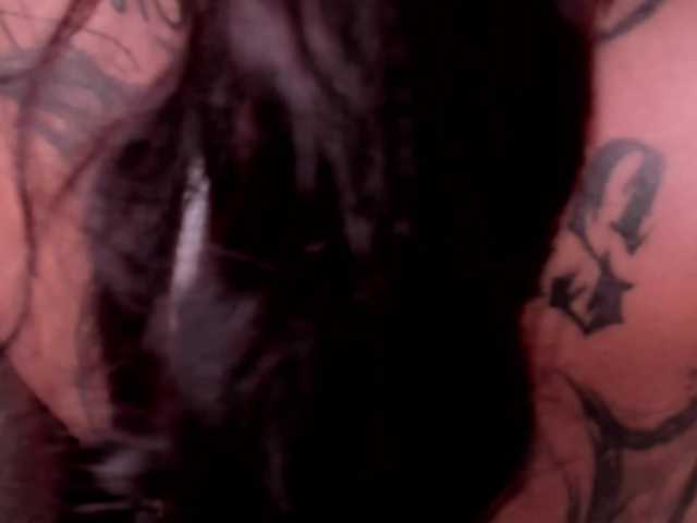 DarkFlame223 live webcam show