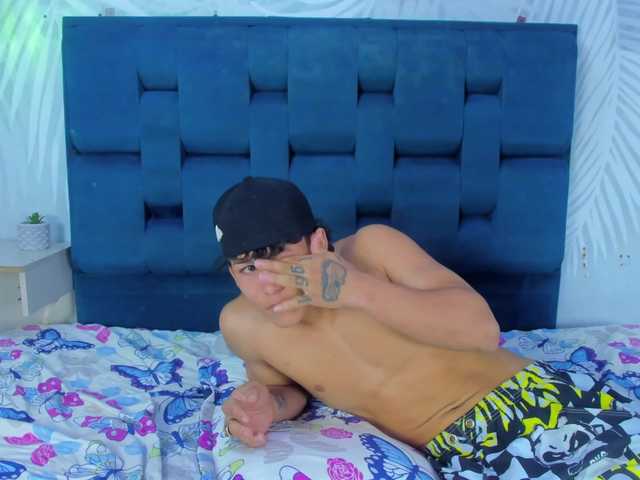 EndlessTwo live cam on BongaCams