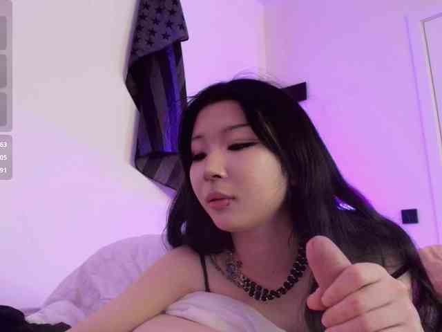 モデル: ayasinjii