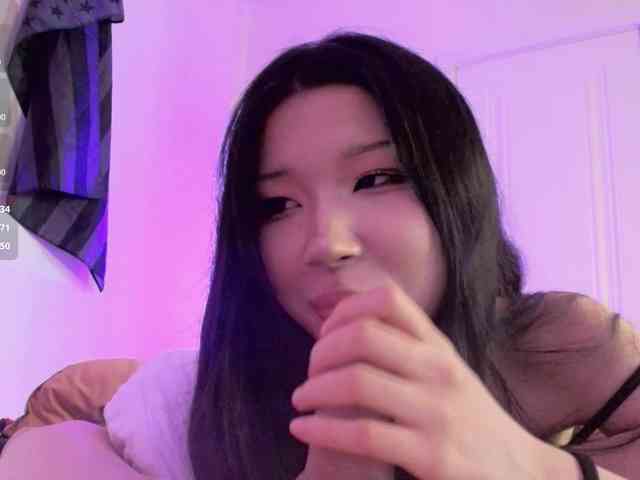 モデル: ayasinjii