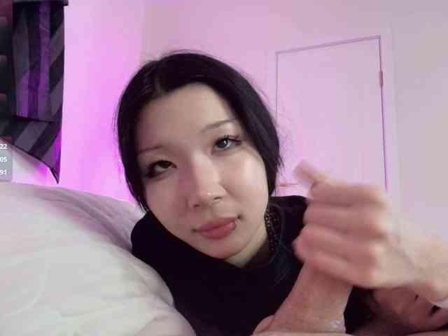 モデル: ayasinjii