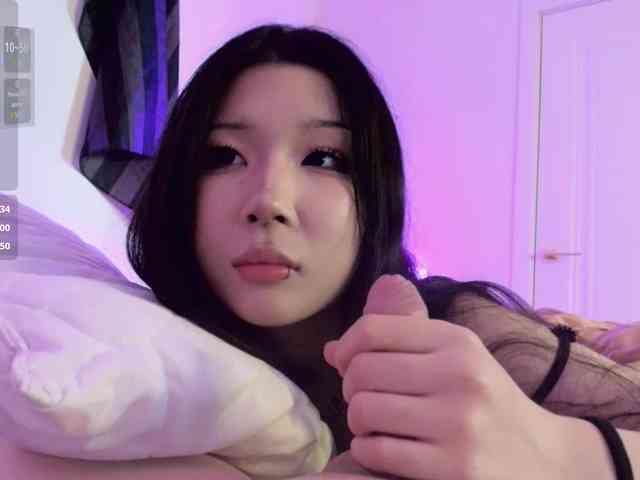 モデル: ayasinjii