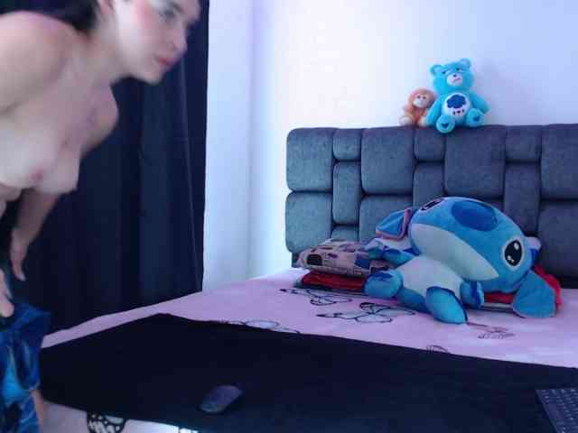 Ali-and-louie1 webcam