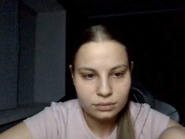 Bil-bela- live cam on BongaCams