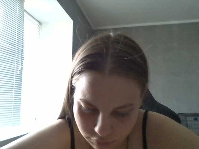 Bil-bela- live cam on BongaCams